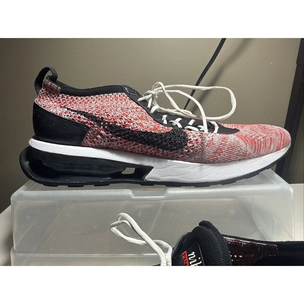 Nike Air Max Flyknit Racer FD2764-600 Red Black White Sneakers Men's Size 11 EUC